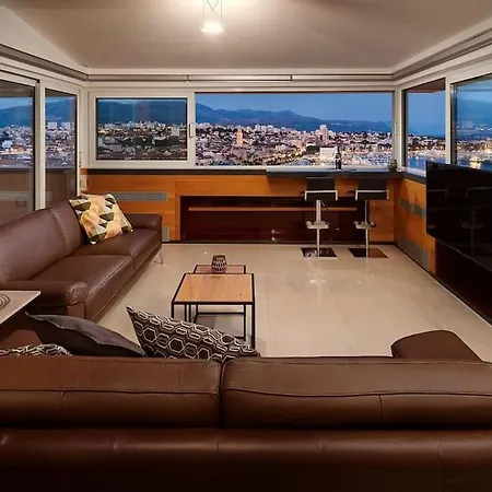 Апартаменты Stella Aurora - The Best View, Elegance & Luxury